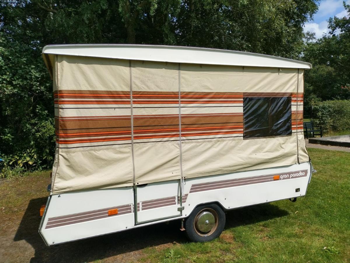 Old Timer Vouwwagen Tynaarlo Exterior foto